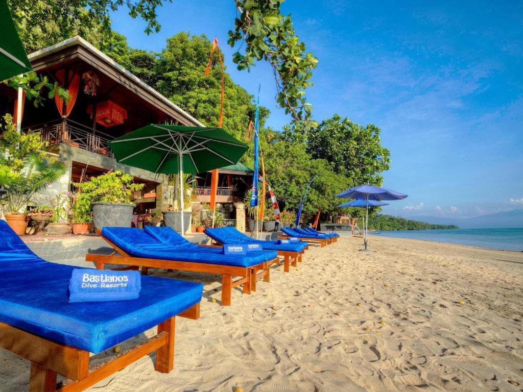 Bastianos Bunaken Dive Resort Ngoại thất bức ảnh